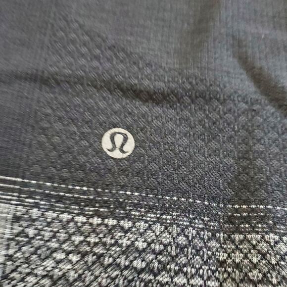 Lululemon | Seamlessly Street Crop Leggings - Picture 6 of 8